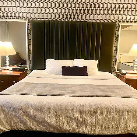 Park Manor Hotel 克利夫顿帕克 外观 照片 A room at the hotel