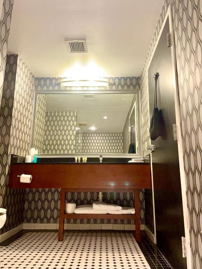 Park Manor Hotel 克利夫顿帕克 外观 照片 Bathroom