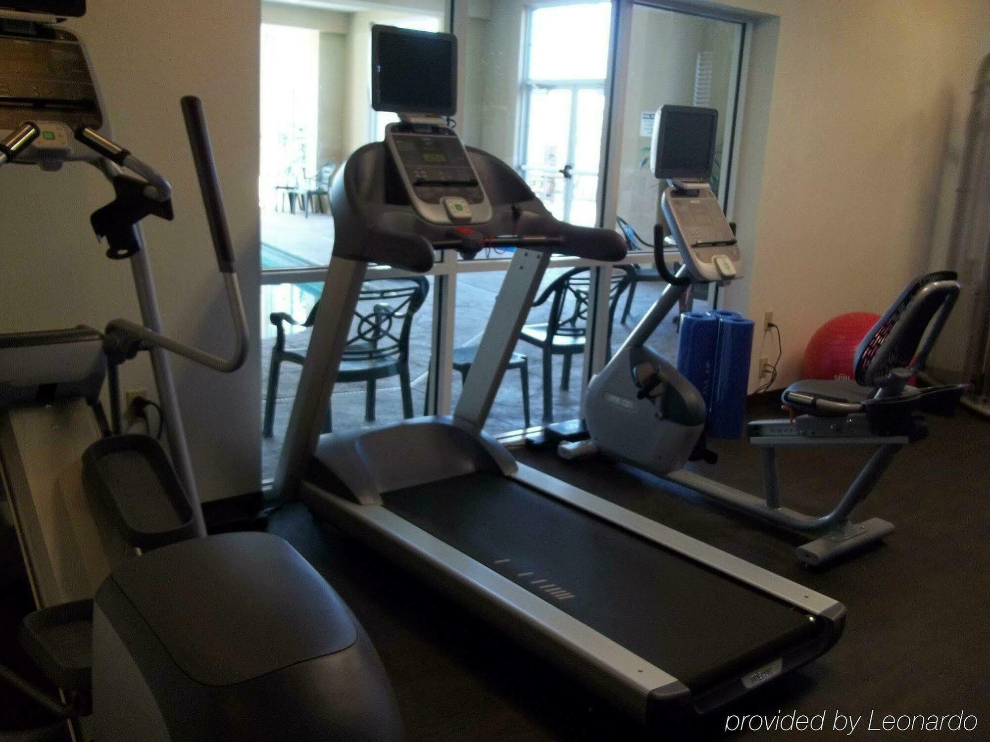 Park Manor Hotel 克利夫顿帕克 外观 照片 A treadmill